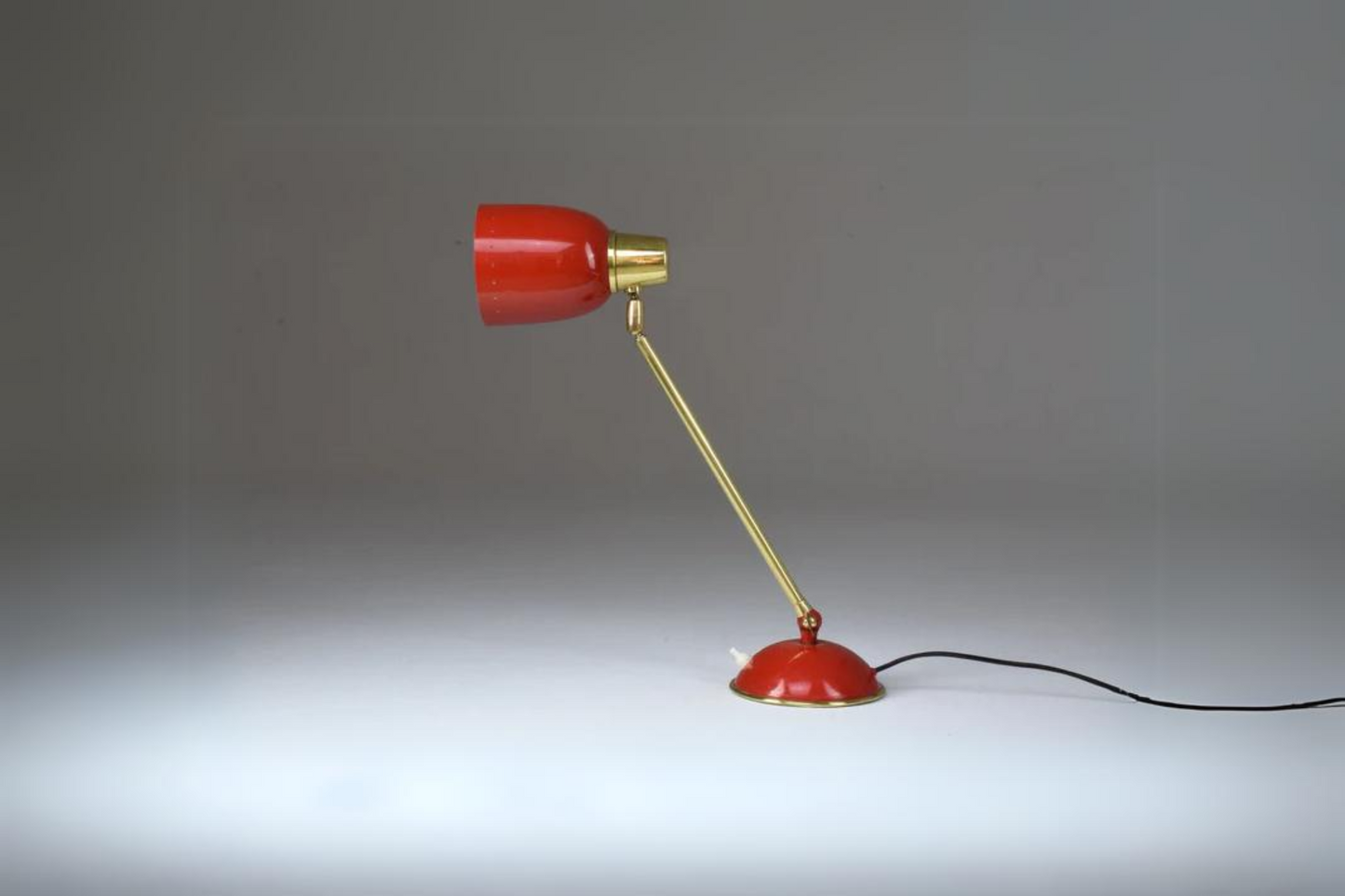 Lampe de table italienne du milieu du siècle attribuée à Stilnovo, années 1950