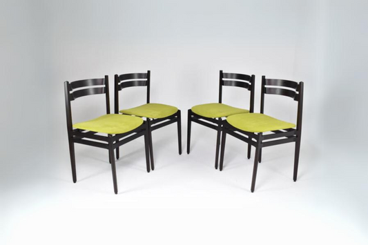 Lot de 8 chaises de salle à manger italiennes 107 des années 1960 par Gianfranco Frattini pour Cassina