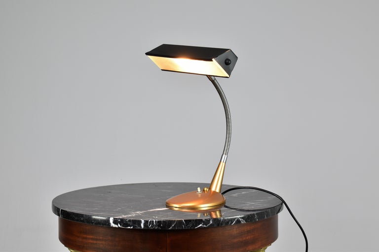 Lampe de table italienne en métal et laiton, années 1950