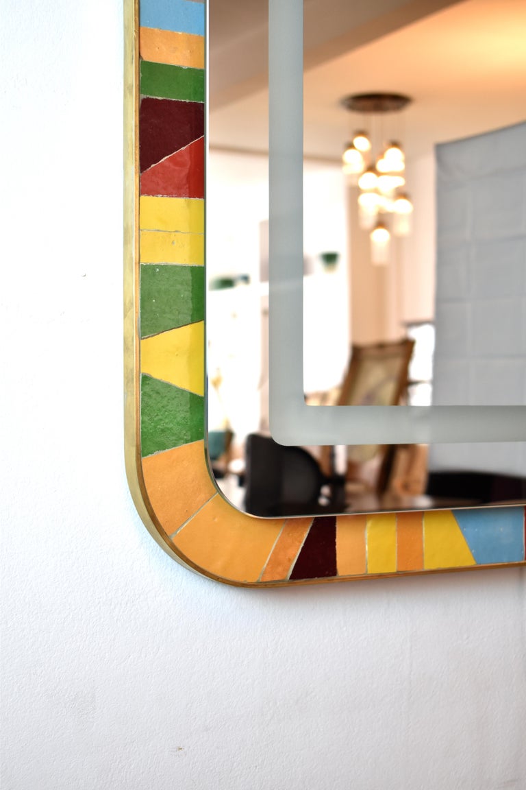 Miroir de salle de bain en mosaïque et laiton avec éclairage LED fabriqué à la main par Jonathan Amar Studio