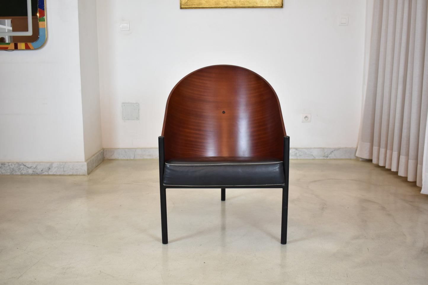 Suite italienne de deux fauteuils Philippe Starck, 1ère édition, Pratfall pour Driade, 1984