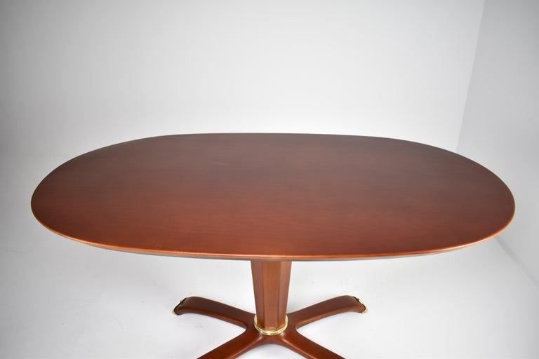 Table en bois italienne des années 1950 par Osvaldo Borsani