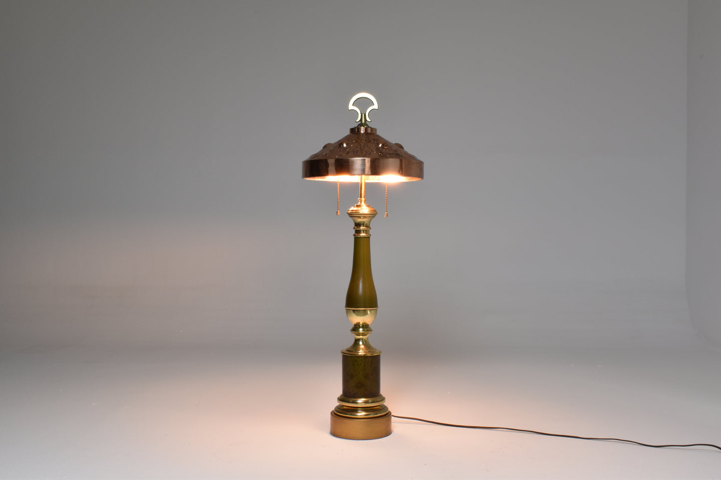 Lampe de table Art Nouveau en laiton et cuivre, années 1910-20