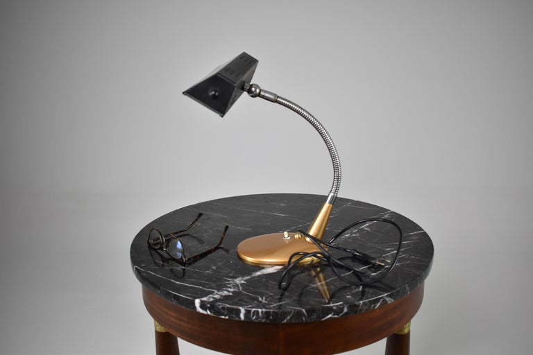 Lampe de table italienne en métal et laiton, années 1950