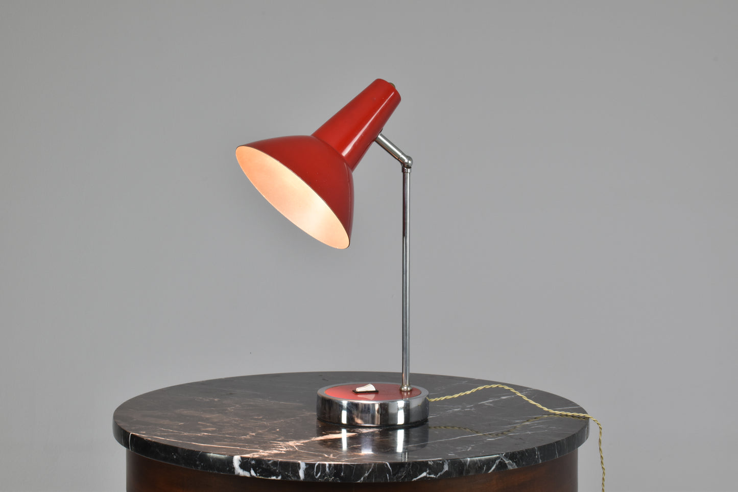 Lampe de bureau italienne moderne du milieu du siècle, années 1960