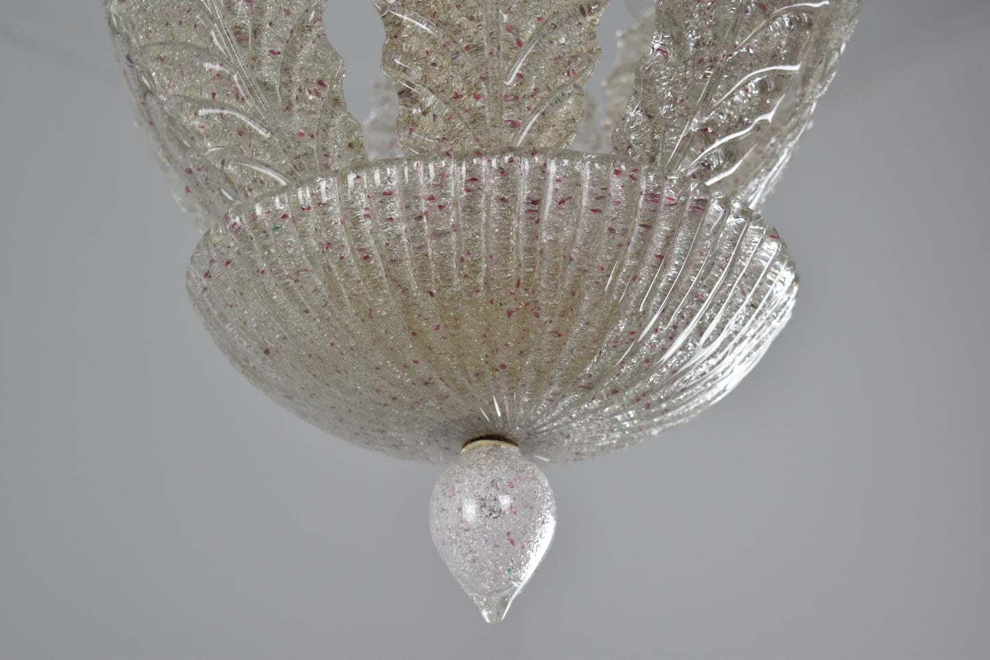 Suspension en verre de Murano italien des années 1970 en forme de feuille par Barovier Toso