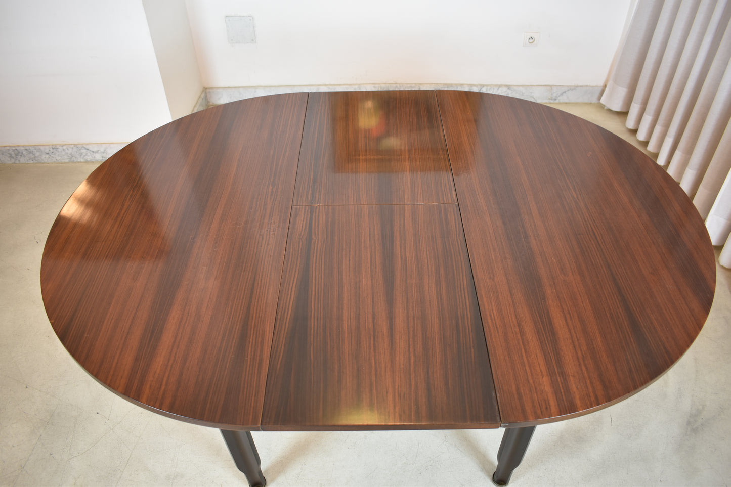 Table à manger extensible italienne des années 1960 par Gigi Radice