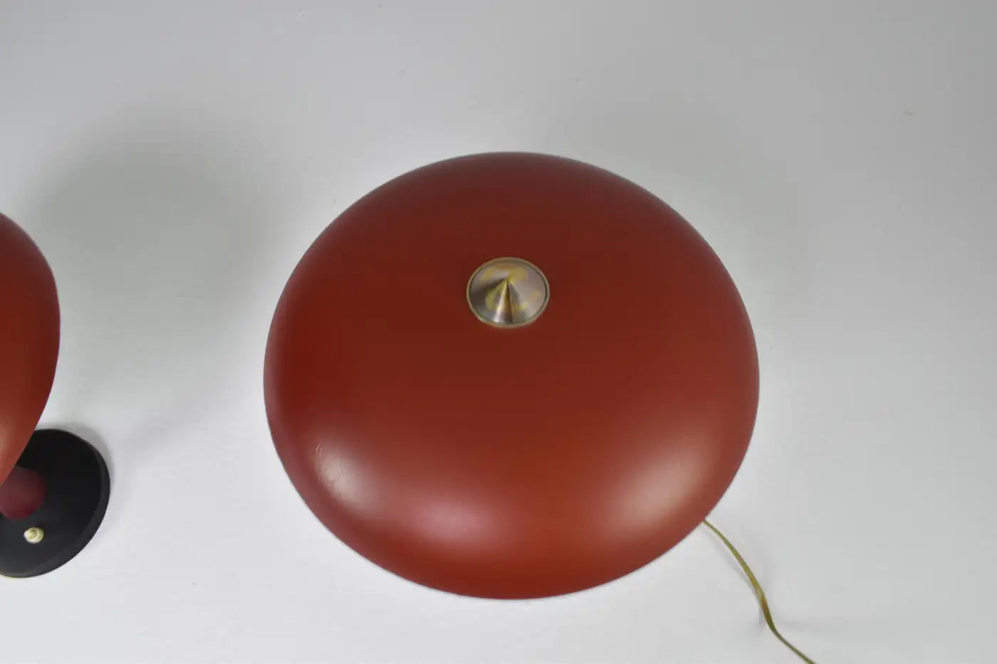 Lampes de table italiennes en aluminium rouge, lot de deux, années 1960