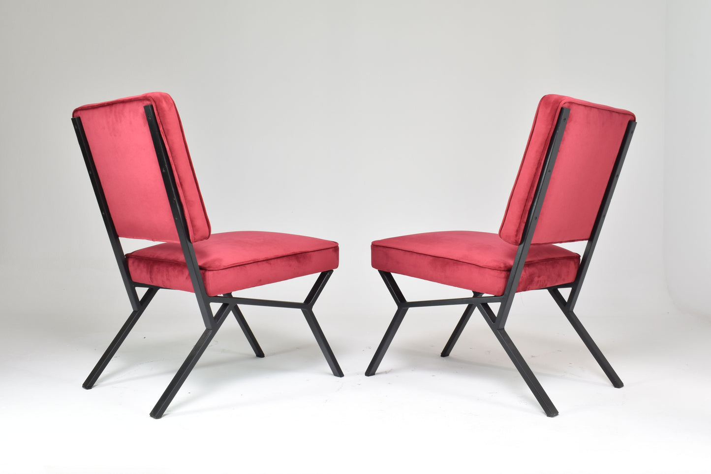 Paire de chaises en velours italien, années 1950