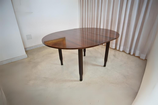 Table à manger extensible italienne des années 1960 par Gigi Radice