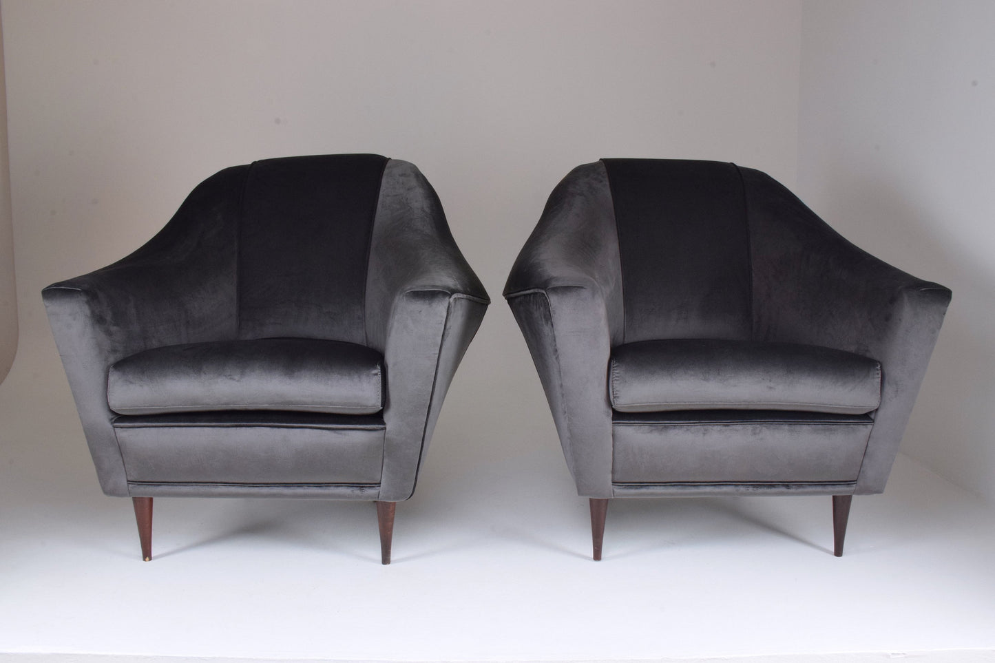 20th Century Ico Parisi Armchairs for Ariberto Colombo, Set of Two, 1950s - Spirit Gallery 