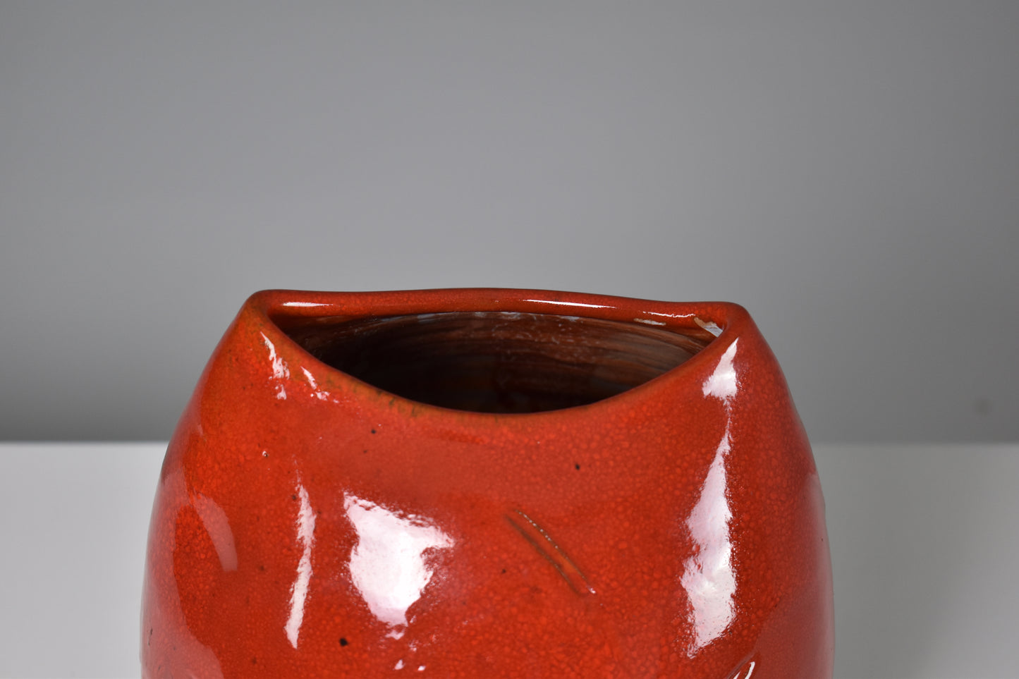 JAS-E6 Handcrafted Ceramic Vase - Spirit Gallery 